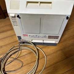 【2012年製】ノーリツ都市ガス用暖房　NR-C235GFH-WHの画像