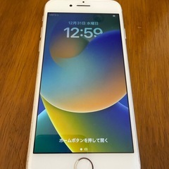 iPhone8 ドコモ  256ギガ 背面割れの画像