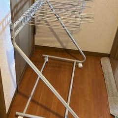 スラックス　ハンガーラック　大容量　の画像