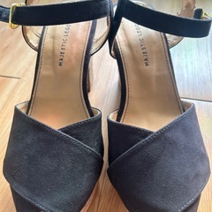 サンダル　靴の画像