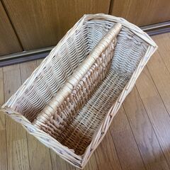 マガジンラックの画像