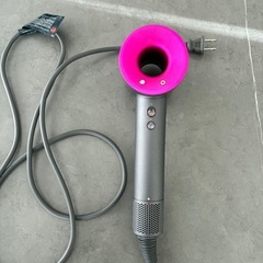 ダイソン　ドライヤーの画像