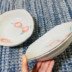 たち吉　椿が素敵な器　2個セットの画像