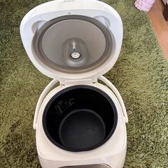 炊飯器(※1/22、23、25)の画像