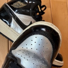 Nike Jordan1 MID
24cmスニーカー の画像
