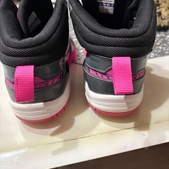 ミズノスニーカー24.5センチの画像