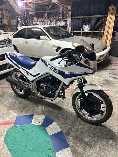 VT250FE 実走行4335km 屋内保管　レストア用部品付き！　南大阪