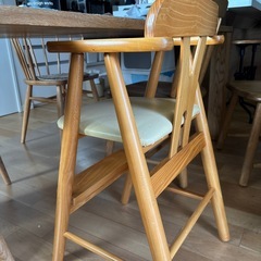 子供用　ダイニングチェアー　椅子の画像