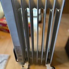 (ジャンク品)エスケイジャパン オイルヒーター YJ-SE127ROの画像