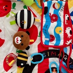 しましまぐるぐる カラフルジム ベビープレイマット 箱ありの画像