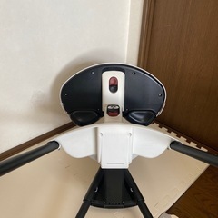 ベビービョルン　ハイチェア　ホワイトの画像