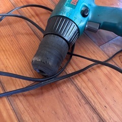 HITACHI  インパクトドライバーの画像