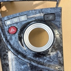 30プリウス 黒木目パネルの画像