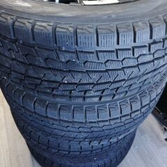 《ほぼ新品》先月新品購入  ランクル200 300 250 タンドラ等に スタッドレス 275/60R20 4本  ランクル200用ホイール付きの画像