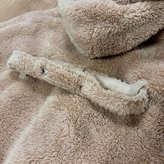 branshes ベビーポンチョ フード付き ベージュの画像