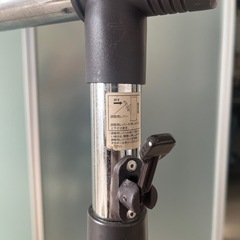 ハンガーラック ダークブラウン 高さ調節機能付の画像