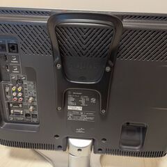 【動作OK/リモコンなし】SHARP AQUOS 20型テレビ（B-CAS・電源コード付）取っ手付きで移動が楽々！の画像