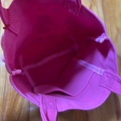 日焼けキティ トートバッグの画像