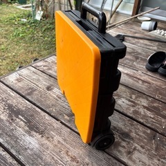 折りたたみキャリーの画像