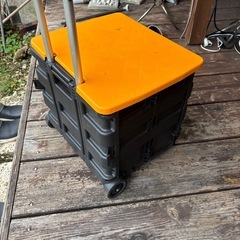 折りたたみキャリーの画像