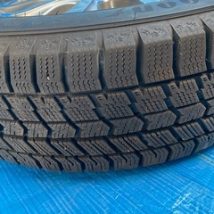 175/70/14 スタッドレスタイヤの画像