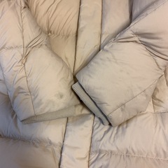 ユニクロ　ダウンコート　140 ナチュラル　アウター　ジャケットの画像