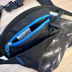 アディダス　 ジョギングバックの画像