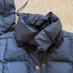 エディーバウアー　ダウンベスト ネイビー フード付きの画像