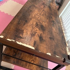 テレビボードの画像