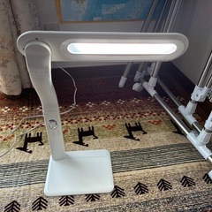 LED学習スタンドの画像