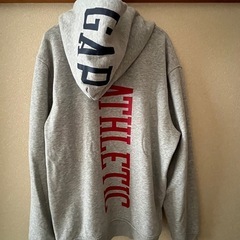 GAPパーカーの画像