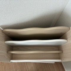 子供用　本棚の画像