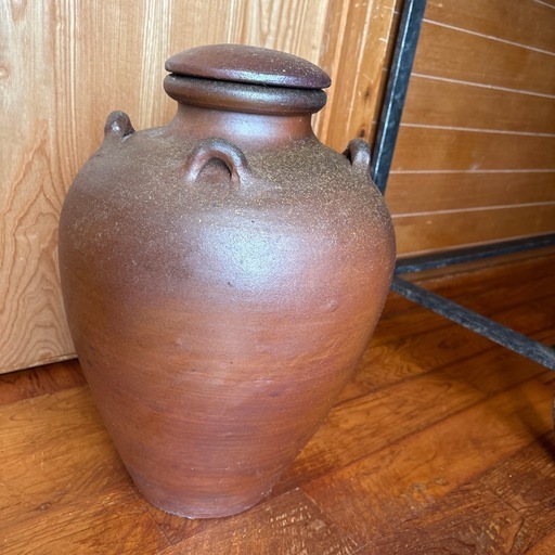 壺屋焼？お酒を入れる瓶