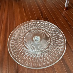 未使用ガラス製ケーキスタンドの画像