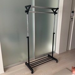 ハンガーラック 高さ調節機能付 横幅調整機能付の画像