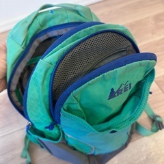 REI Co-opの子ども向けバックパックの画像