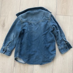 baby gap   デニムシャツ 84-90cm 2歳の画像