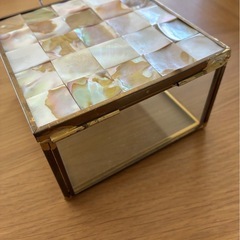 アクセサリーボックスの画像