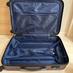 キャリーケース
の画像