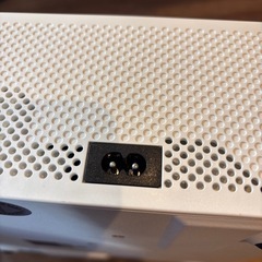 UltimeaのApollo P40プロジェクターの画像