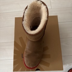 UGG australia M CLASSIC SHORT LEATHER
の画像