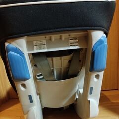 コンビ　チャイルドシートの画像