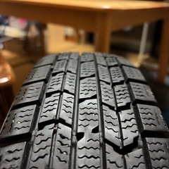 スタッドレス
タイヤの画像