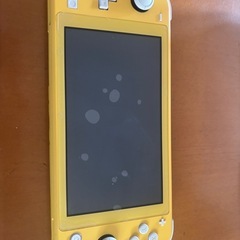 ニンテンドーswitch  Lite  イエローの画像