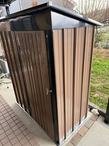 物置　収納庫　新品未使用　組み立て済み