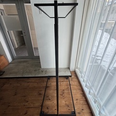 衣装ハンガーラックの画像