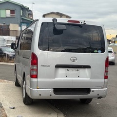 トヨタ　ハイエースバン　令和2年　走行距離3万キロ　車検付き　キーレス　バックカメラ　軽油の画像