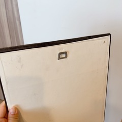 軽い　ミラー　壁掛け可能の画像