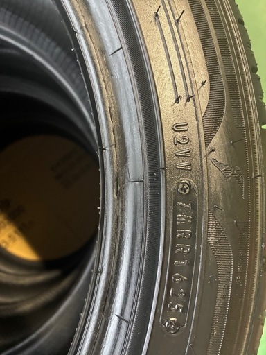 新品未使用　グッドイヤー235/45/R18