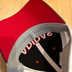 ゴルフ　adidasキャップの画像